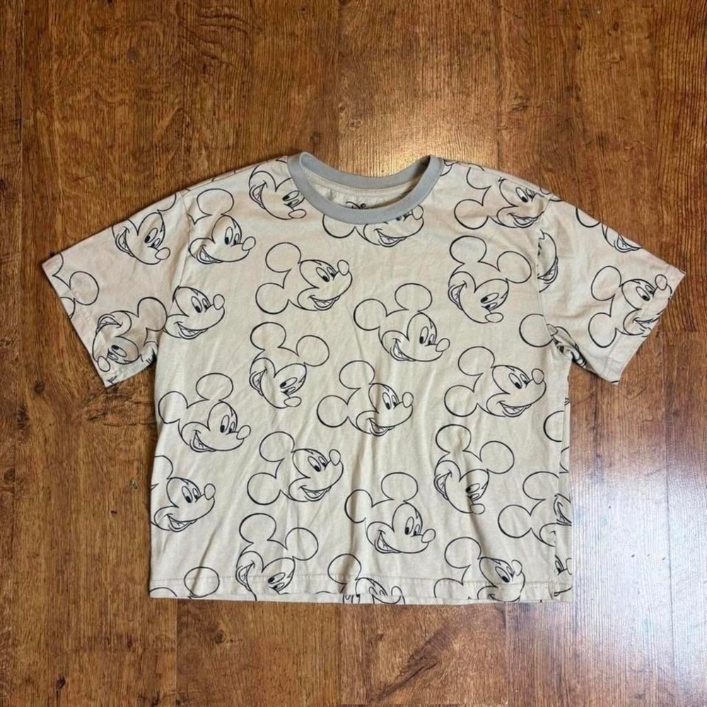 all over print mickey mouse tan cream crop top with call outs see pics